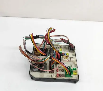 Renault Master III Fuse module 284B66852R 519543F08
