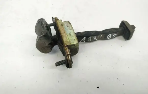 Ford Mondeo Mk III Rear door check strap stopper