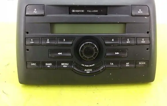 Fiat Stilo Radio/CD/DVD/GPS head unit 735296994
