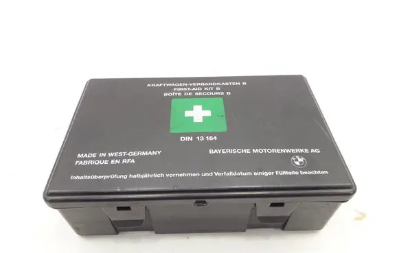 Mercedes-Benz Vaneo W414 First aid kit 