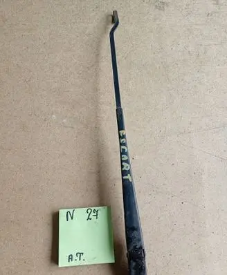 Ford Escort Front wiper blade arm 865328645