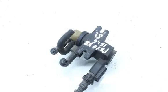Peugeot 508 Turbo solenoid valve 9672875080