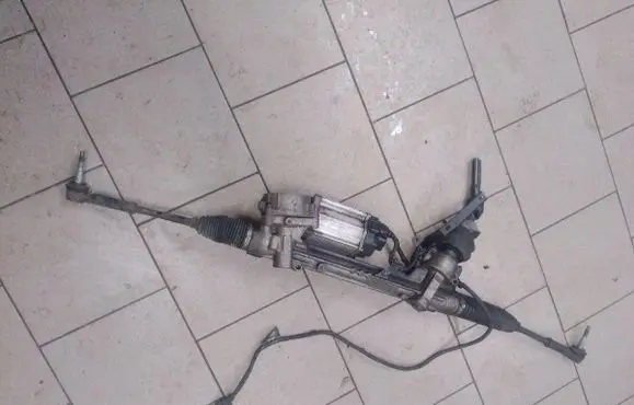 Opel Astra J Steering rack 7805974726