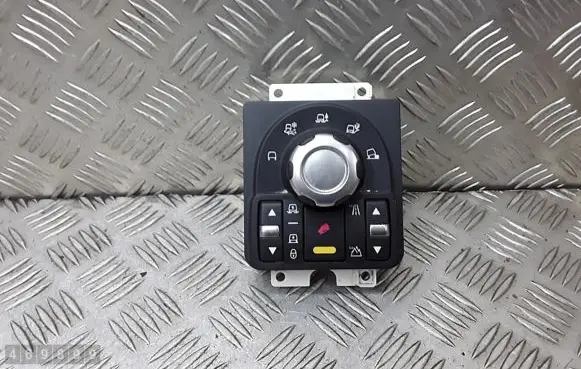 Land Rover Discovery 4 - LR4 Differential lock switch ah2214b596ac