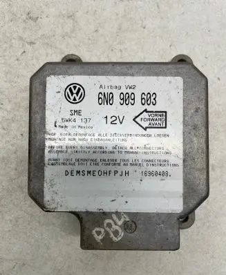 Volkswagen PASSAT B4 Airbag control unit/module 6N0909603 16960408 5WK4137
