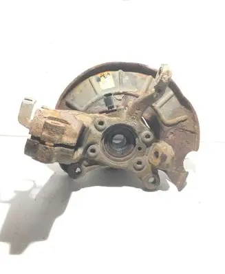 Front wheel hub