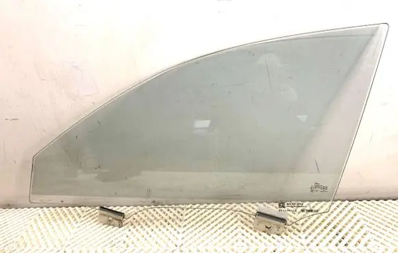 Audi A8 S8 D5 Front door window glass four-door 4N0845021B
