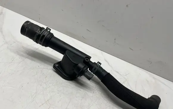 Audi A4 S4 B7 8E 8H Thermostat/thermostat housing 038121132