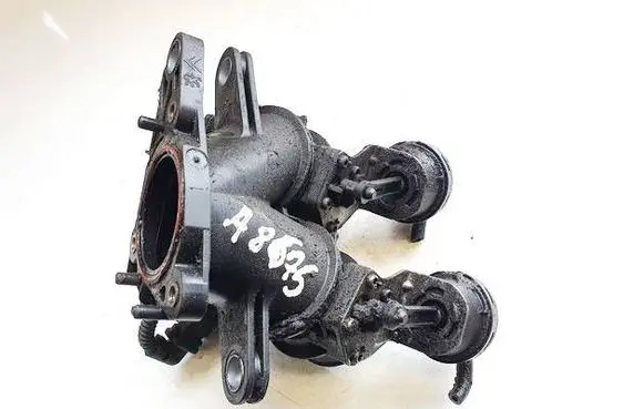 Peugeot 5008 Throttle valve v29004218 9677515880