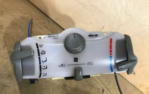Citroen C1 Climate control unit 69617001Q 69617004 69617309