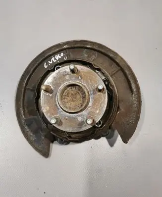 Toyota Corolla Verso E121 Rear wheel hub