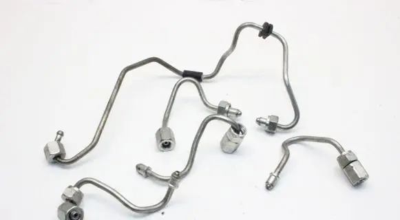 BMW 1 F20 F21 Fuel injector supply line/pipe 