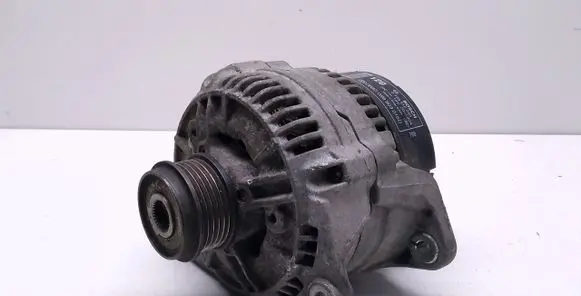 Audi A4 S4 B5 8D Generator/alternator 058903016D 0123510045