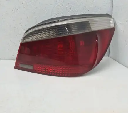 BMW 5 E60 E61 Rear/tail lights 6910768 E7E79S 2VP00867906