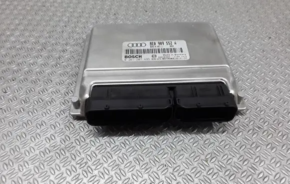 Audi A4 S4 B6 8E 8H Engine control unit/module 8E0909552A 0261207495