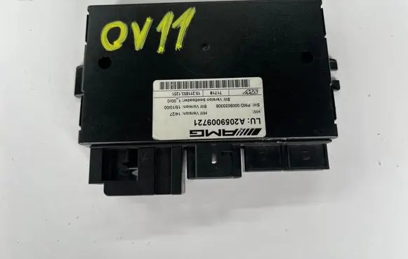 Mercedes-Benz C W205 Transfer box differential control unit A2059009721 152118531251 0009033306