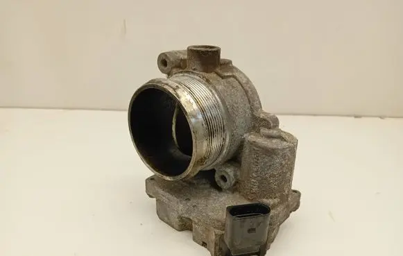 Audi A4 S4 B8 8K Throttle valve 4E0145950H A2C53364207 3006090459