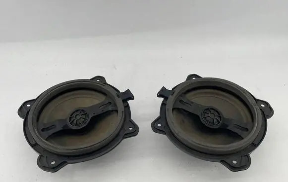 Audi A3 S3 8P Front door speaker 8H0035411 7606500098