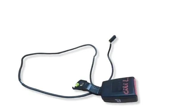 Volkswagen Up Front seatbelt buckle 1S0857755