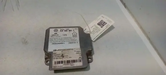 Volkswagen PASSAT B5.5 Airbag control unit/module 1C0909605C 5WK43130