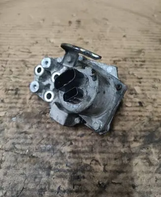 Mitsubishi Outlander Valve oil control 1864A001 K6T90971