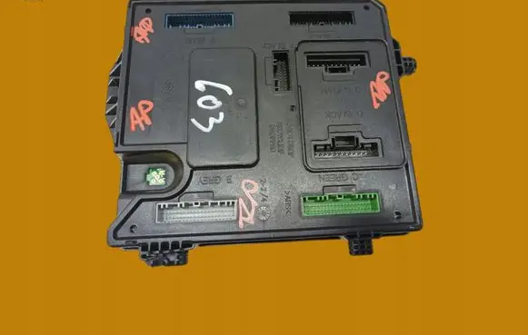 Renault Megane III BSM Control unit 284B12249R