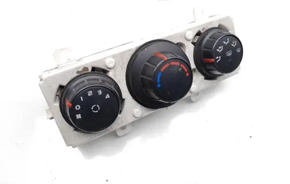 Renault Master III Climate control unit 275700007R