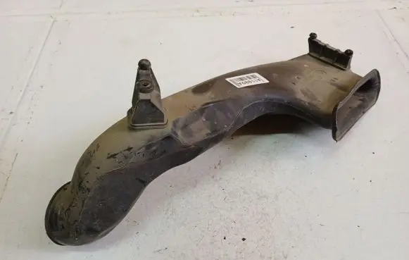 Opel Zafira B Air intake hose/pipe 55351756