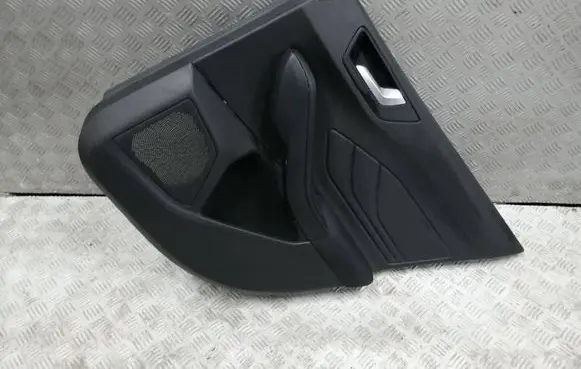 Ford Focus Coupe rear side trim panel 