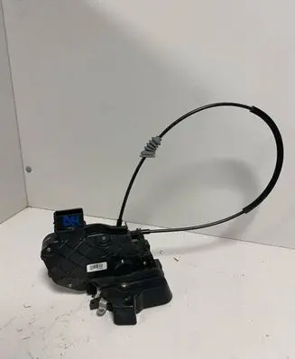 Volvo C30 Front door lock 30753656 2466M