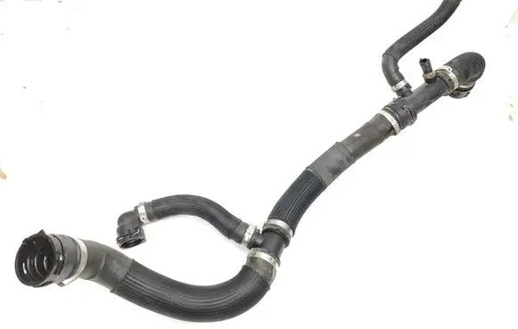 Alfa Romeo Giulia Engine coolant pipe/hose