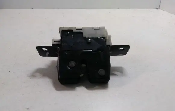 Renault Megane II Tailgate/trunk/boot lock/catch/latch 8200076240E