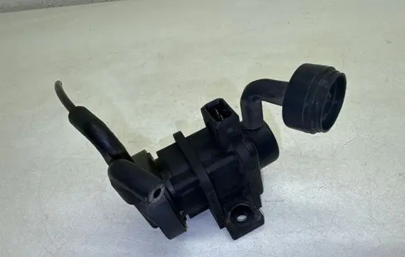 Opel Zafira A Turbo solenoid valve 09128022