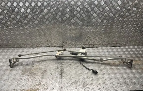 Opel Meriva A Front wiper linkage and motor 93390344