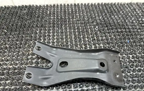 Volkswagen Golf VI Radiator support slam panel bracket 5K0805567A
