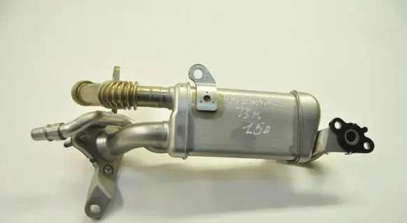 Renault Megane III EGR valve cooler 147350364R