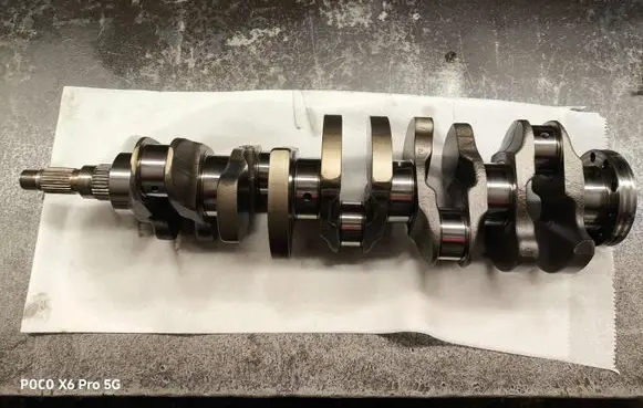 Volvo V70 Crankshaft 932