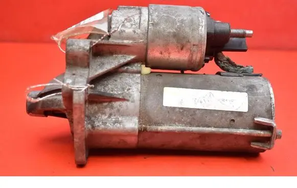 Renault Megane III Starter motor 8200836473B