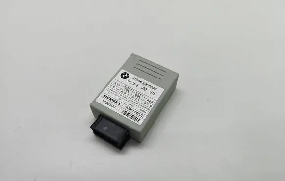 BMW 5 E60 E61 Tow bar trailer control unit/module 6952615 61356952615