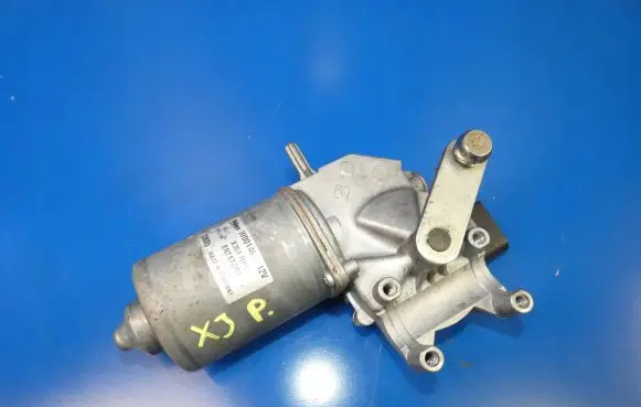 Jaguar XJ X351 Wiper motor
