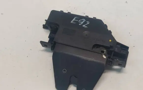 BMW 3 E92 E93 Tailgate lock latch 51247840617 51248196401
