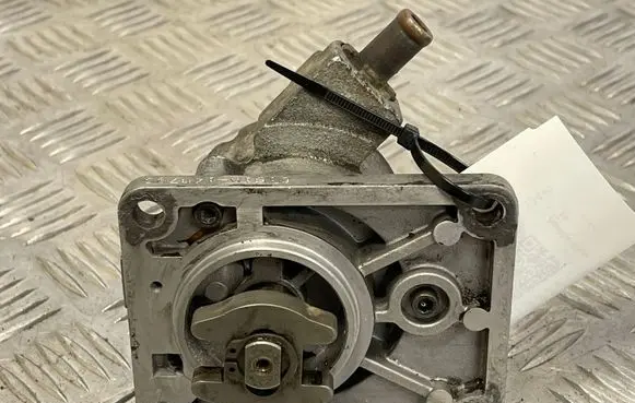 Iveco Daily 3rd gen Vacuum pump D151B 140799