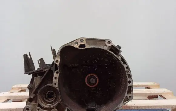 Nissan Micra Manual 6 speed gearbox 8200247902