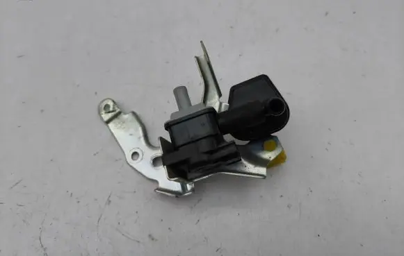 Valve vacuum