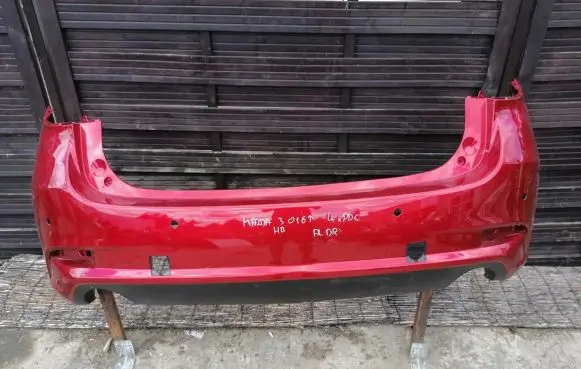 Mazda 3 Front bumper 000369