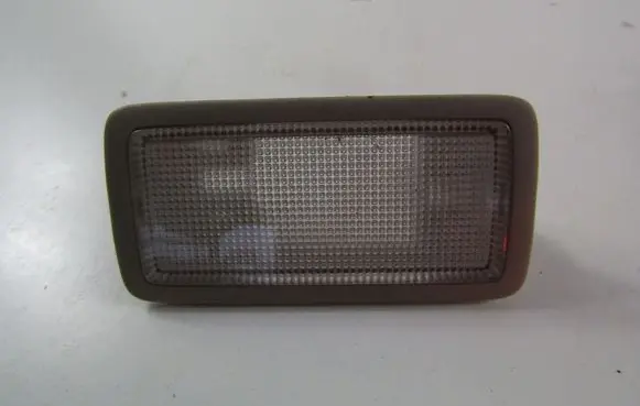 Toyota Avensis T270 Other interior light 8134030100