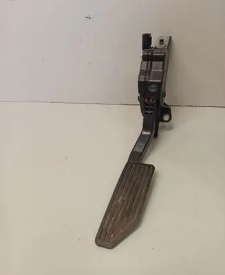 Isuzu D-Max Accelerator throttle pedal 8980677481