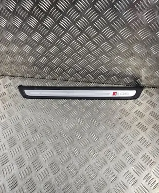 Audi Q5 SQ5 Front sill trim cover 8R0853374C