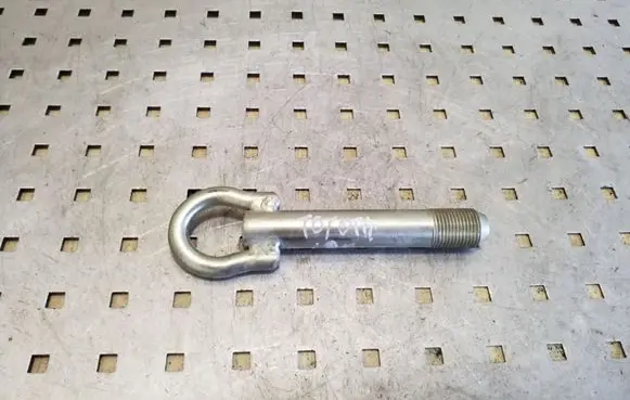 Toyota Avensis T270 Towing hook eye 