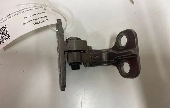 Jaguar XF X250 Rear door upper hinge